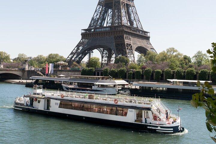 Paris Theo Boat Senna Fiume Italiano Trattoria Style Lunch Cruise
