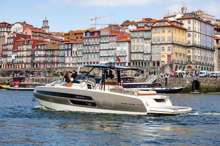 Porto : Privécruise van 2 uur op de Douro met portwijn