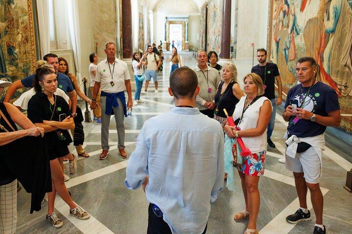 Rome: Vatican Museums & Sistine Chapel Fun Tour