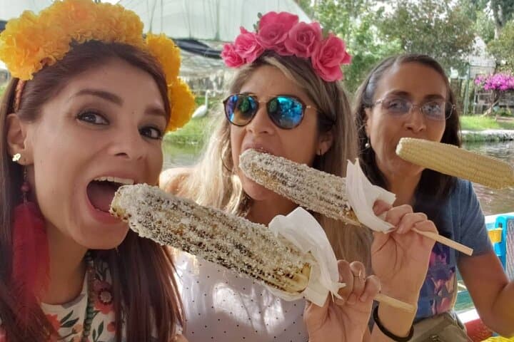 Trajinera ride in Xochimilco