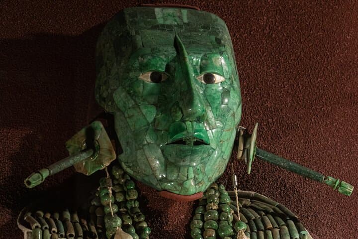Private tour with Archaeologist at National Anthropology Museum