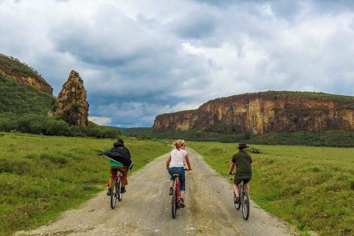 2 Day Tour Lake Nakuru Hell's Gate and Lake Naivasha from Nairobi