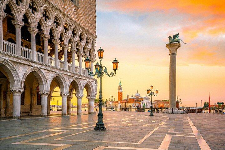 Dogepaladset og Markusbasilikaen Fast-Track-tur i Venedig