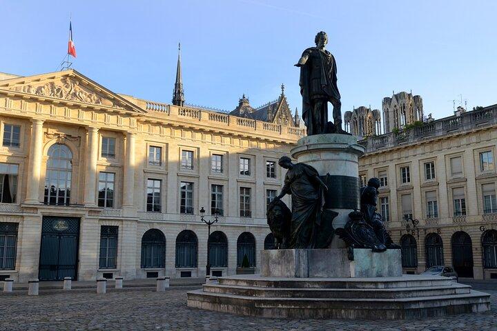 Balade découverte de Reims et dégustation de Champagne