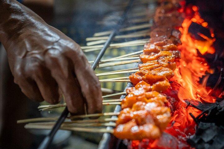 Bali Street Food Tour: Njut av autentiska smaker och nattmarknad