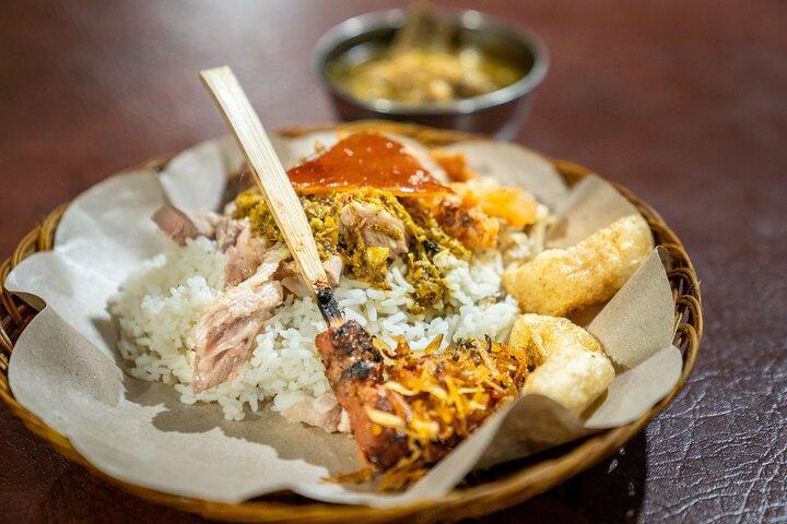 Bali Street Food Tour: Njut av autentiska smaker och nattmarknad