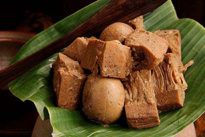Bali Street Food Tour: Njut av autentiska smaker och nattmarknad