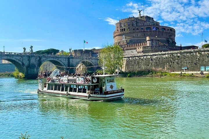Rome Tiber River Ride and Top Food Tasting with Wine Pairing