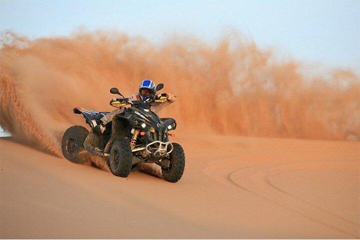 Sunset Desert Safari Dubai med kamelritt och sandboarding