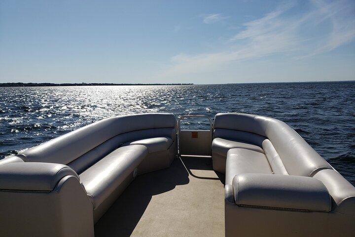 Half Day Pontoon Boat Rental – Fun & Relaxing Water Adventure