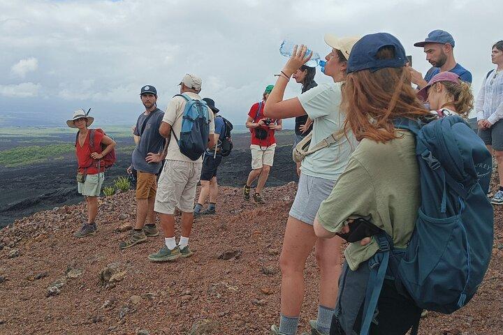 Visite à pied du volcan Sierra Negra et du volcan Chico depuis l'île Isabela