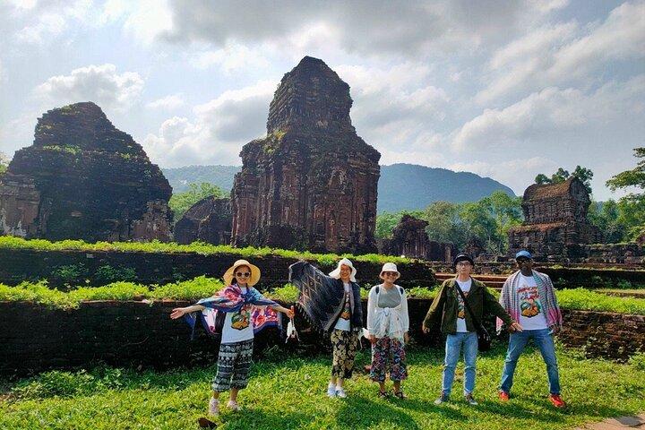 Lille gruppe halvdagstur Besøg My Son Holyland og Hoi An