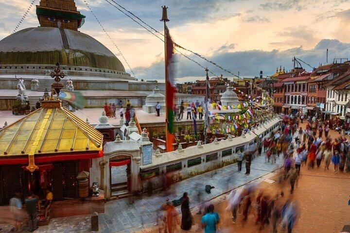 Il miglior tour dello street food di Kathmandu con guida locale