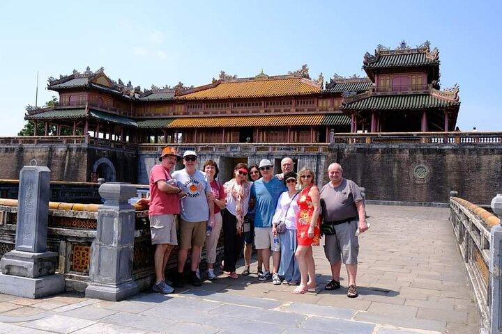 Hue Imperial City Privétour van 1 dag per auto met chauffeur