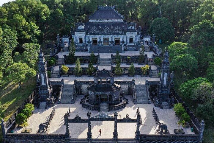 Hue Imperial City Privétour van 1 dag per auto met chauffeur