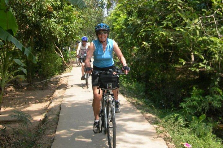 Não Turístico - Delta do Mekong 1 Dia com Bicicleta