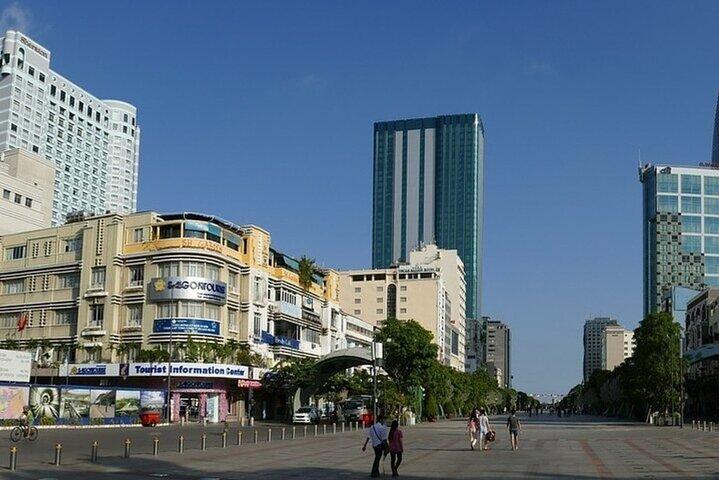 Ho-Chi-Minh-Stadtrundfahrt mit Ortskundiger Reiseleiter