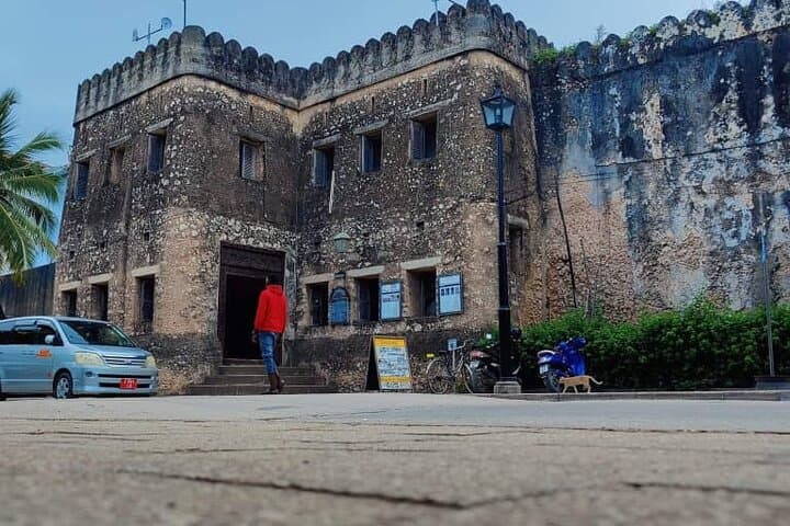 Stone Town and Spice Farm Private Tour