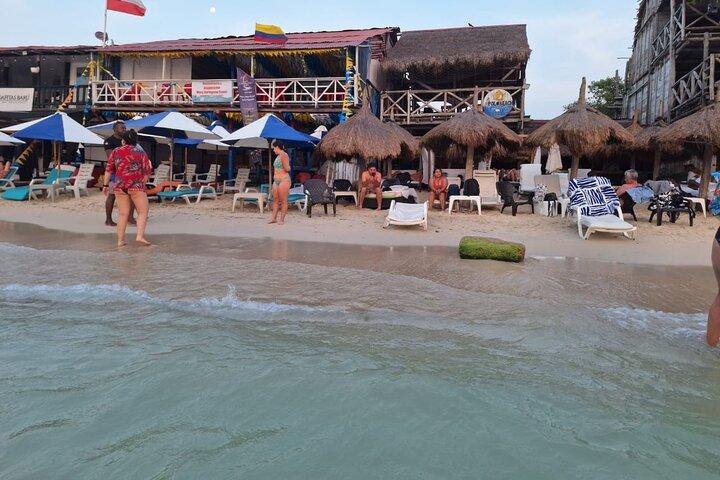Baru Island Playa Blanca Tour with Caribean Colombian´s Lunch