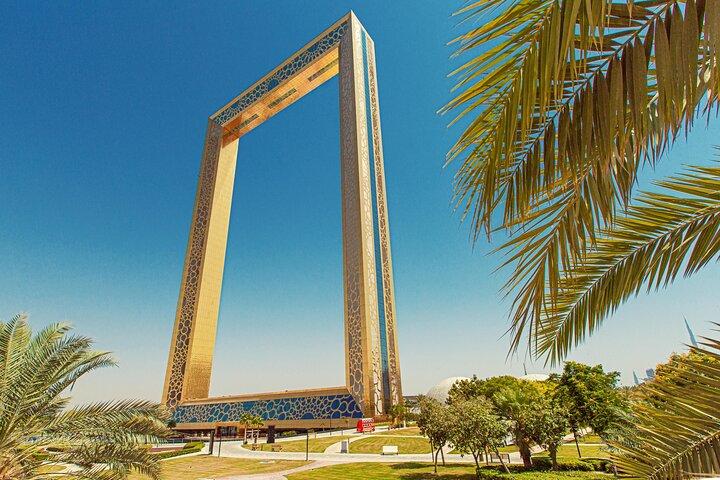 Billet d'entrée à Dubaï avec transfert en option