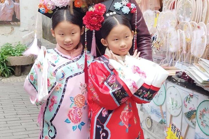 専用車とドライバー付きの深セン セルフガイド フレキシブル ツアー
