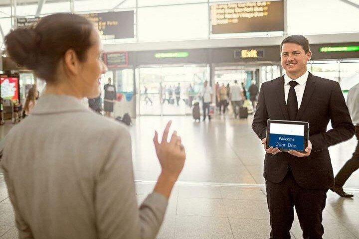 プライベート大型SUV空港送迎ウェリントン-エグゼクティブトラベル