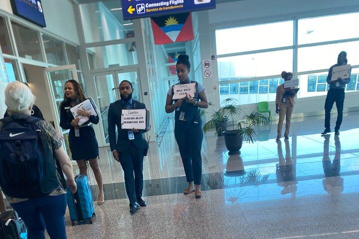 VIP Meet and Greet Fast Track à l'arrivée à l'aéroport d'Antigua - sans transferts