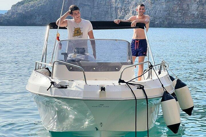 Oplev speedbådsture i Kotor, Montenegro