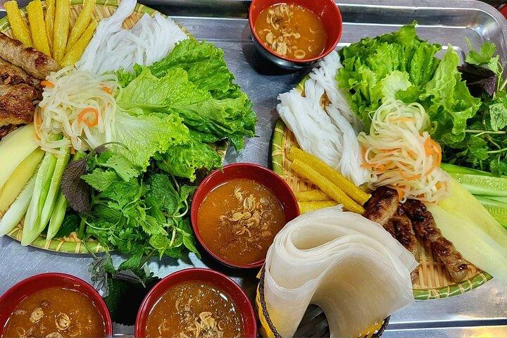 Hanoi Old Quarter Street Food and Coffee Tour