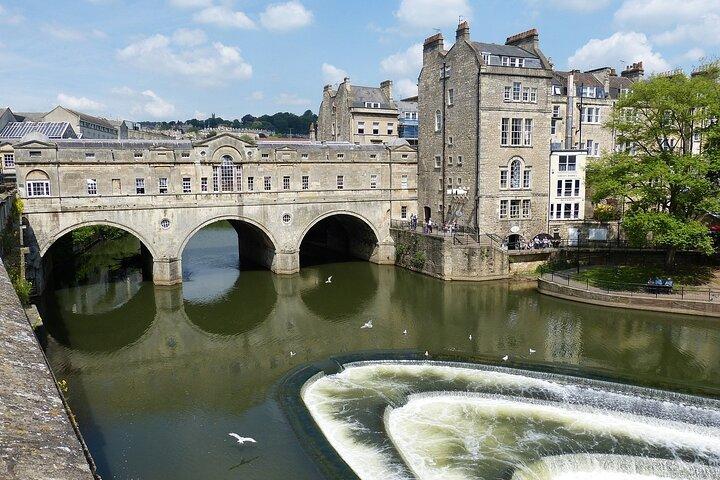 Southampton Port naar Londen via Stonehenge, Lacock & Bath