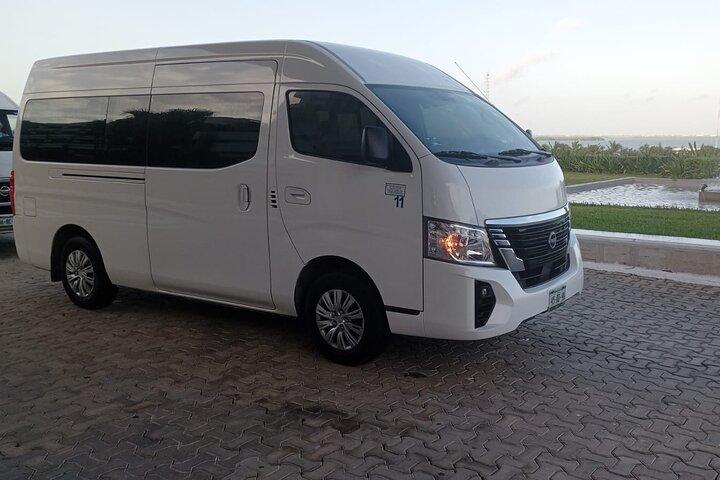 Transporte Redondo de Aeropuerto Cancún a Hotel Playa del Carmen
