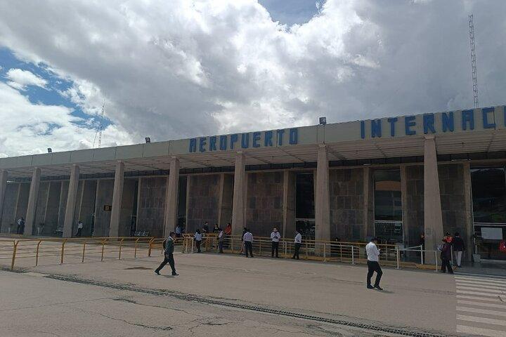 Private Transfer: Cusco Hotel to Airport