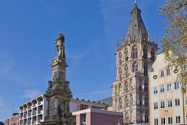 Self-guided scavenger hunt and city game in Cologne