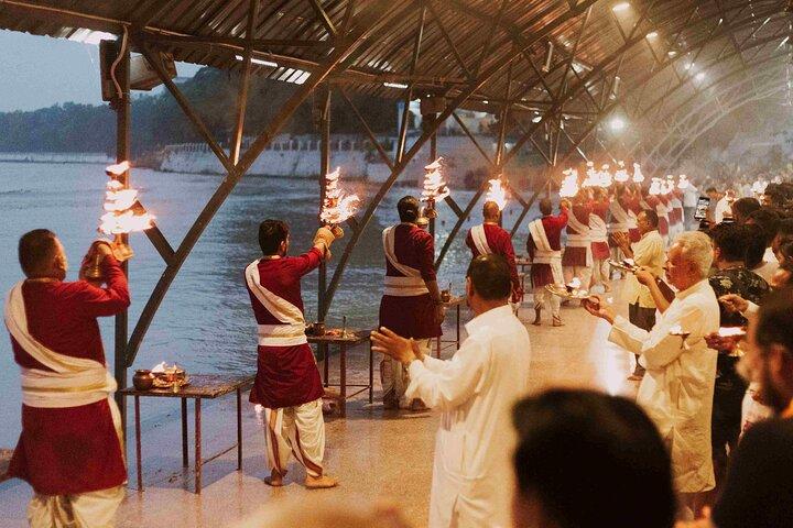 Rishikesh Heldagstur med privat sightseeing med bil