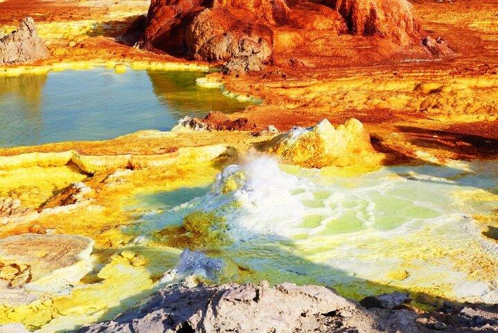8日間のラリベラ、ダナキル盆地、オモ渓谷ツアー