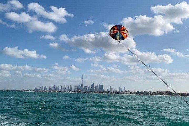 Jumeirah View Parasailing in Dubai
