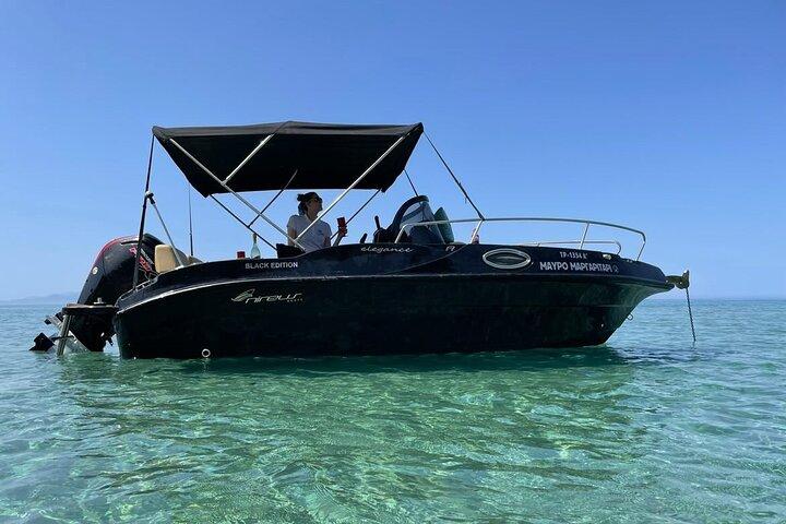 Zakynthos privat tur i Black Elegance Luxury Speedbåd