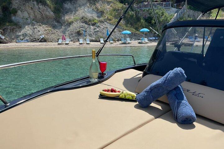 Zakynthos privétour in Black Elegance luxe speedboot