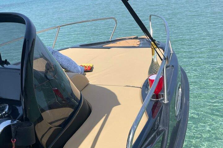 Zakynthos privétour in Black Elegance luxe speedboot