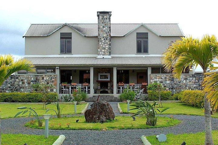 Full day visit to Chamarel ,Curious Corner & Takamaka with Lunch