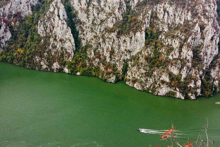 Tour della fortezza di Golubac e del Parco Nazionale Djerdap alla Porta di Ferro