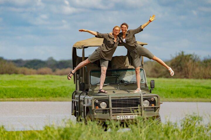 2-dages Selous (Nyerere NP) Night Game Drive Safari fra Zanzibar
