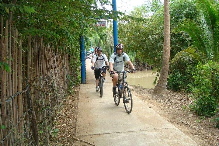 3 dias de ciclismo no Delta do Mekong