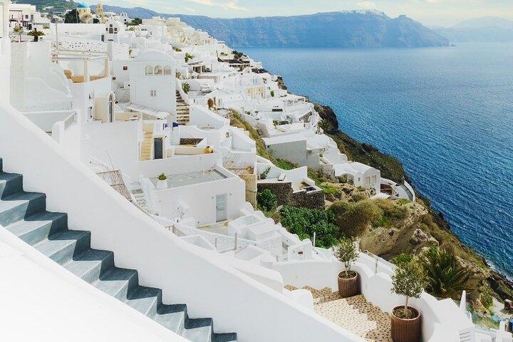 Privétransfer van luchthaven, haven en hotel in Santorini