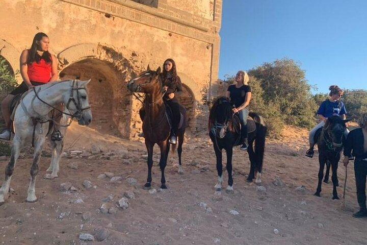 Ridning på Essaouira-stranden med transport