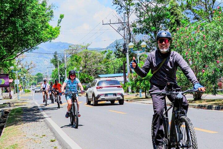 Tour privato in E-Bike: Scopri El Valle de Anton