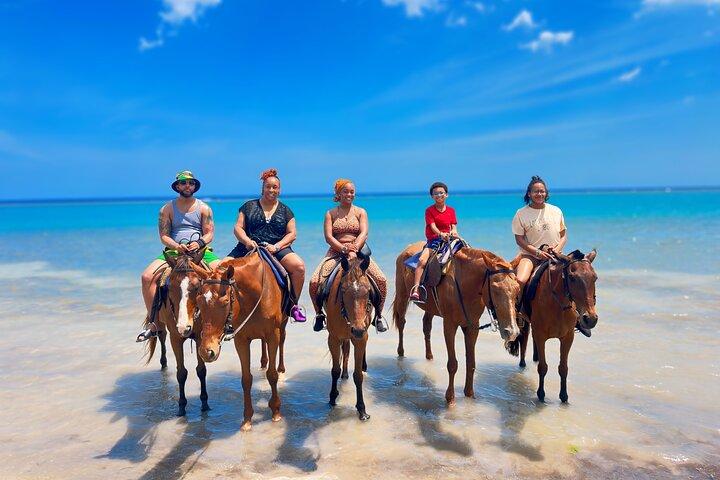 Visite guidée d'équitation et de natation à Ocho Rios