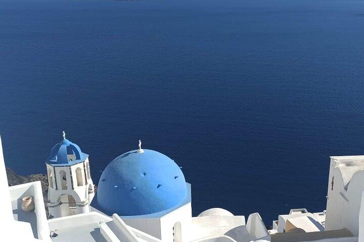 クレタ島からのプライベート日帰り旅行でサントリーニ島の魅力を発見