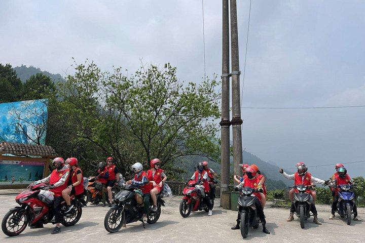 バイクで行く1日オフザ・ビーテン・トラック、隠れ里、田んぼ