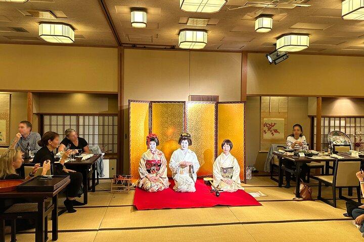 Autentic Geisha Performance com jantar em Tóquio